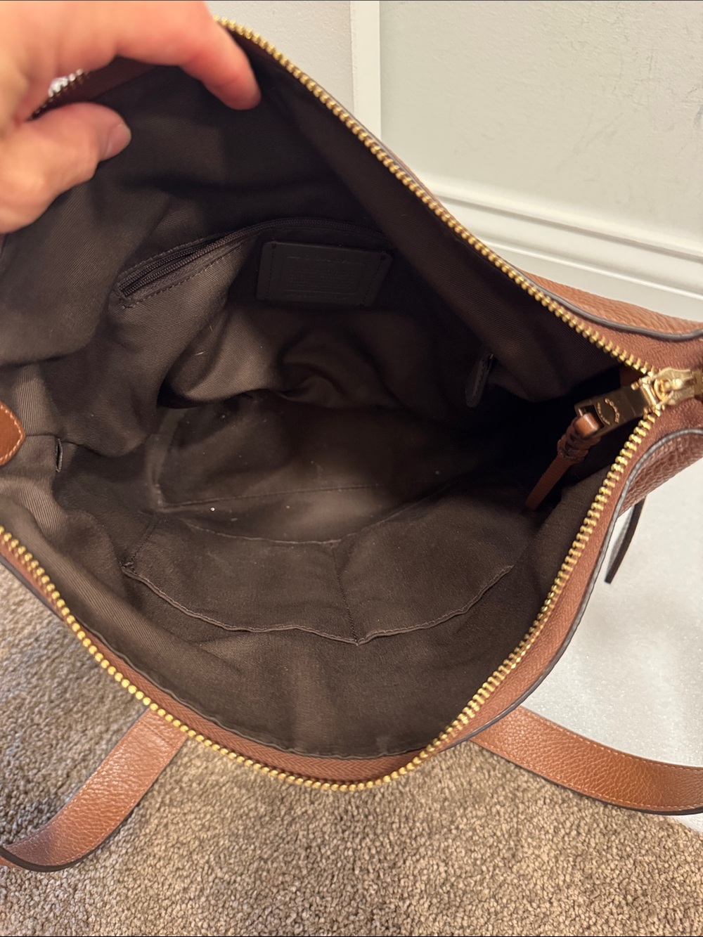 Coach Val Duffle brown pebbled leather shoulder bag purse with hangtag - Picture 10 of 10